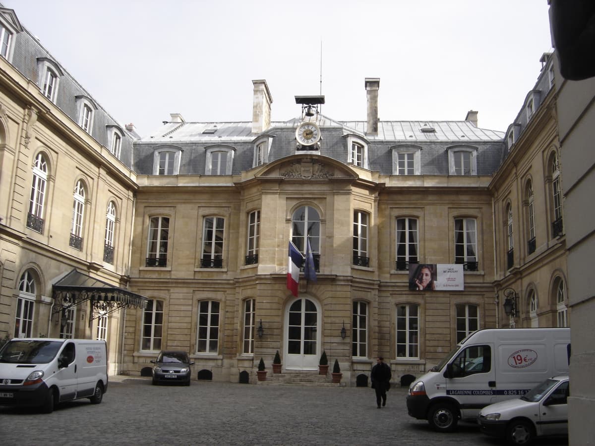Mairie du 9ème arrondissement de Paris - Assistance Canalisation intervient dans tout le quartier d'Opéra, Pigalle et Grands Boulevards Mairie du 9ème arrondissement de Paris - Assistance Canalisation intervient dans tout le quartier d'Opéra, Pigalle et Grands Boulevards