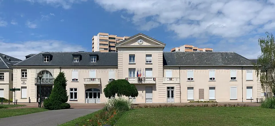 Hôtel_ville_Chelles_Seine_Marne_19